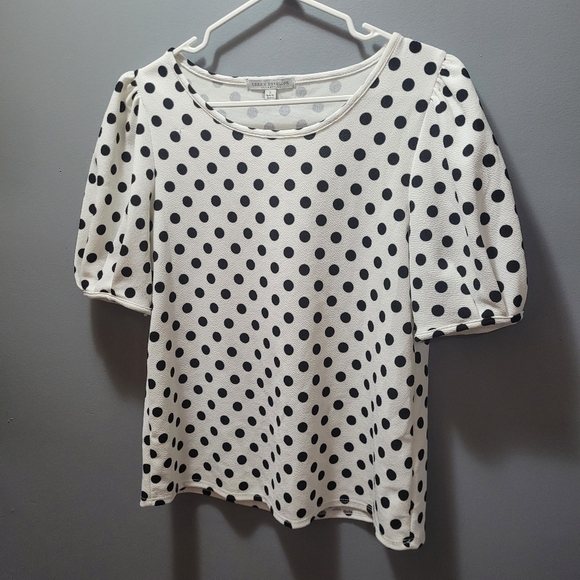 Green Envelope White with Black Polka Dot Short Sleeve Top S - Picture 2 of 6
